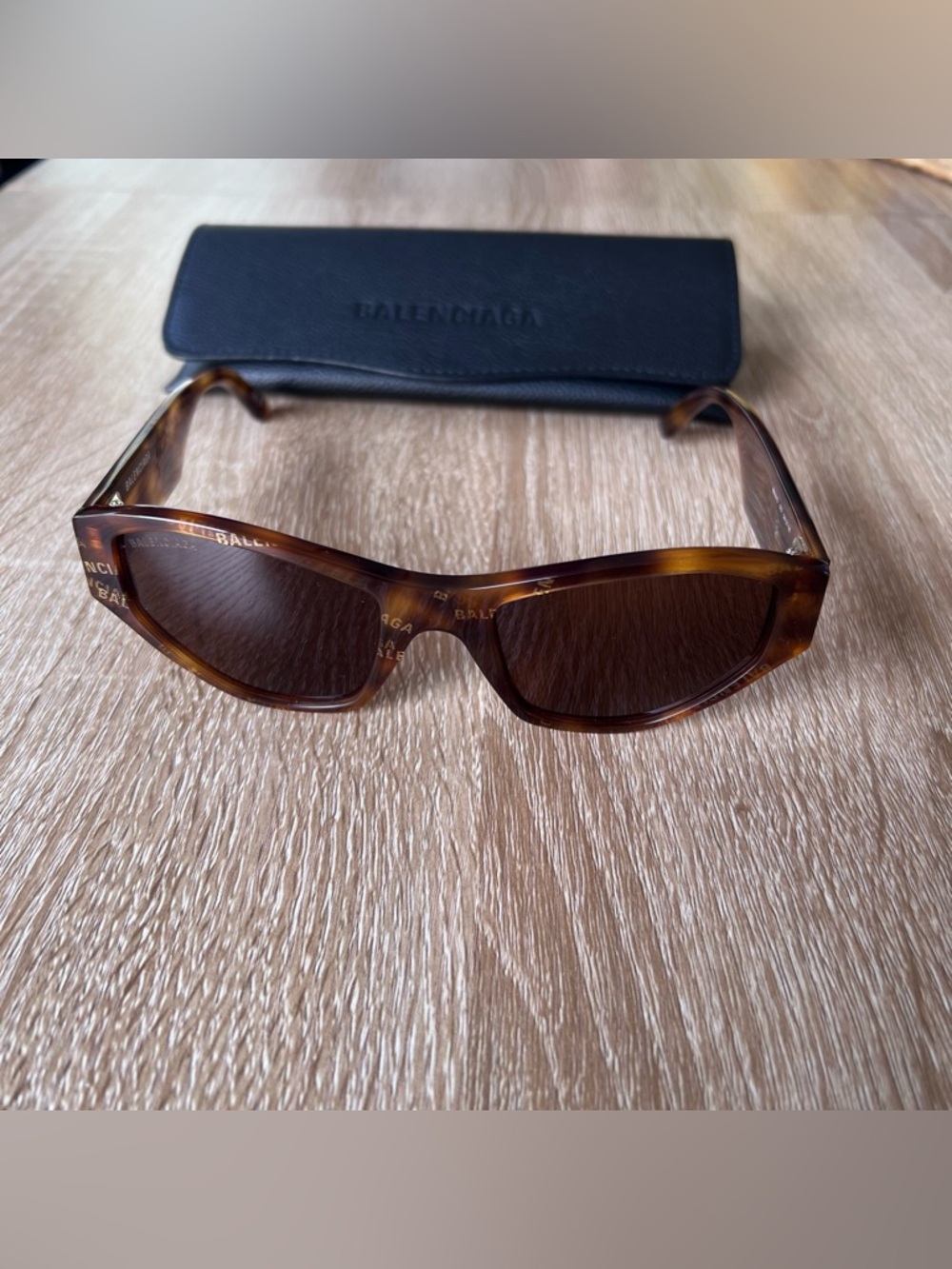 Balenciaga BB0097S Sunglasses - Picture 8 of 8